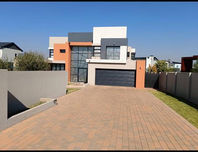 4 BEDROOM HOUSE FOR SALE IN MIDSTREAM RIDGE